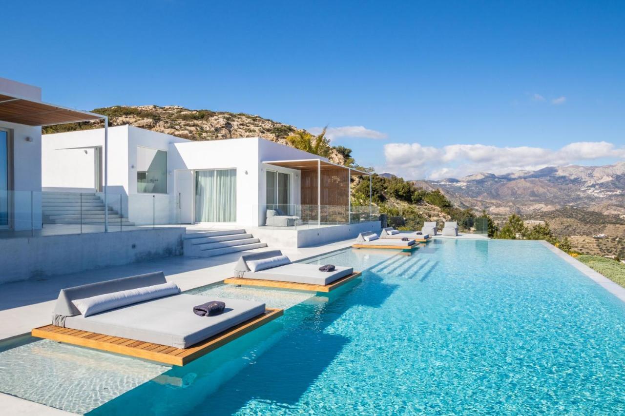 Istia Luxury Villas Kárpathosz Kültér fotó
